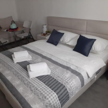Guest House Vanja Мостар Экстерьер фото