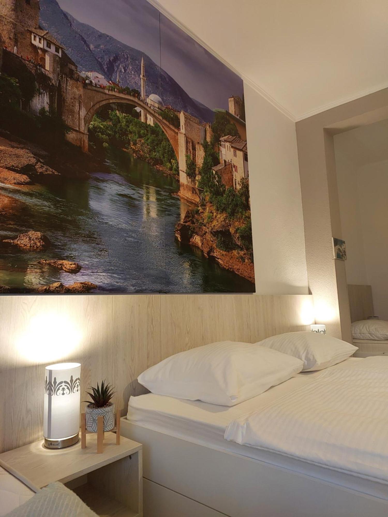 Guest House Vanja Мостар Экстерьер фото