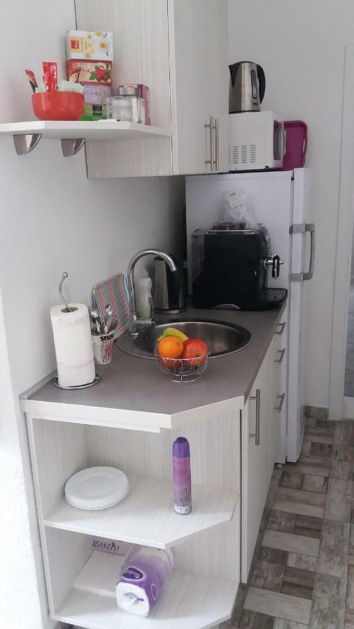 Guest House Vanja Мостар Экстерьер фото